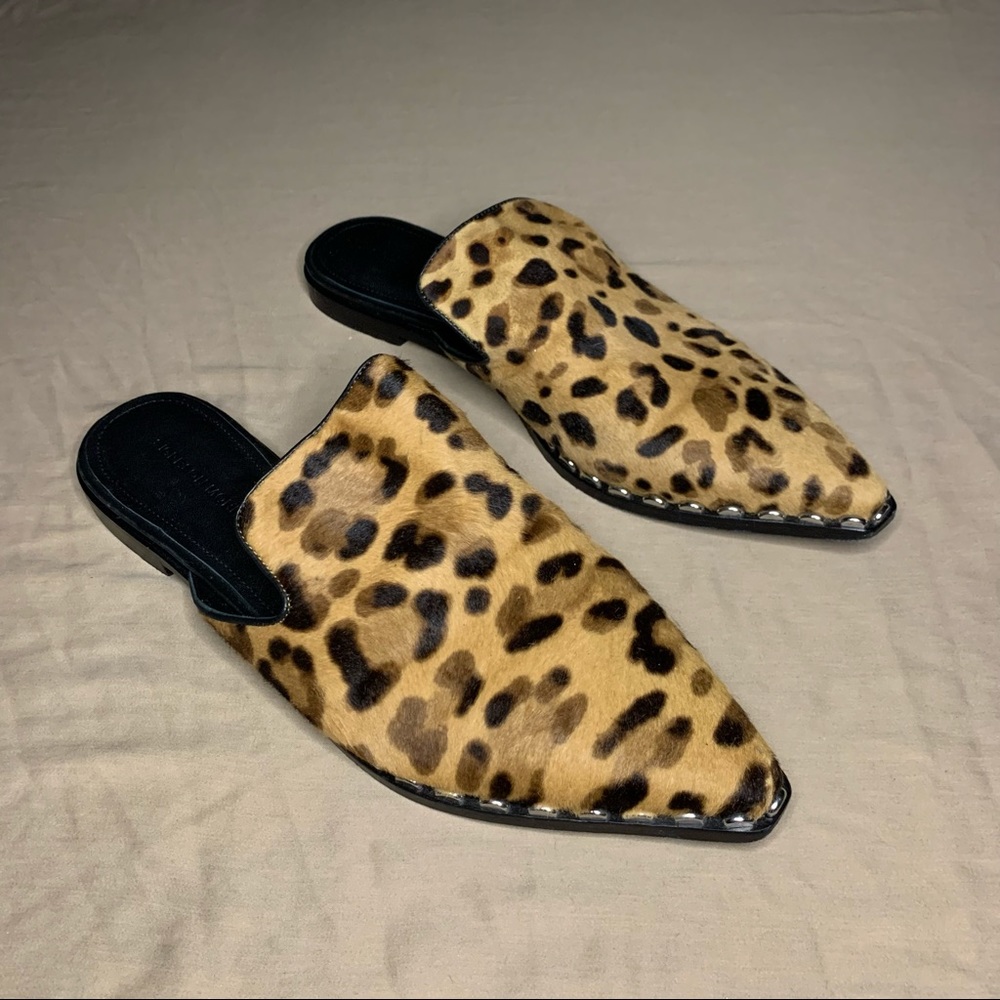 ‼️DONATING JUNE 30‼️Sigerson Morrison Elany Calf Hair Mule
